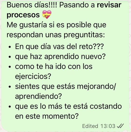 Mensaje de Lala en el grupo de WhatsApp preguntando en qué día van, qué han aprendido, cómo les va con los ejercicios, si sienten que mejoran y qué les está costando